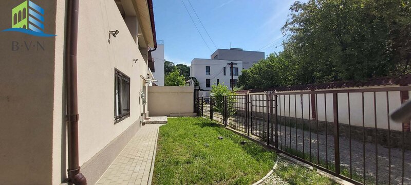 Baneasa, casa de vanzare + curte mare