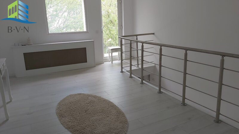 Baneasa, casa de vanzare + curte mare